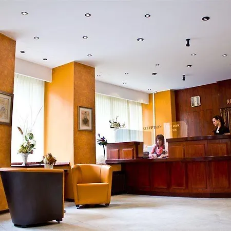 Otel Harmony Prag