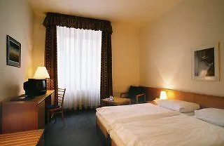 Hotel Harmony