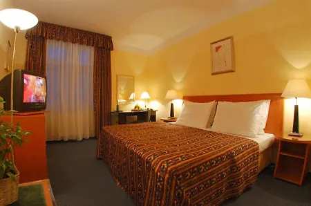Hotel Harmony 3*