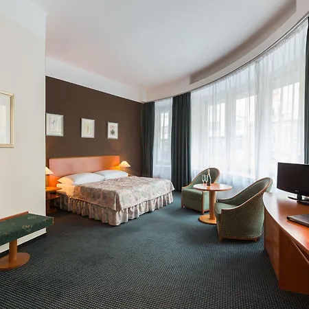 Otel Harmony Prag